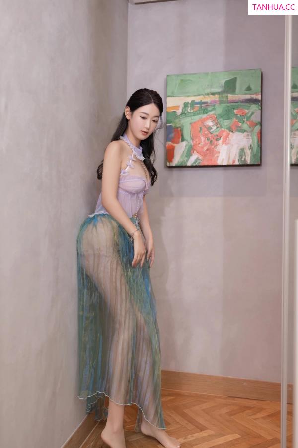 [XiuRen]高清写真图 2024.06.03 No.8644 唐安琪 丝袜美腿